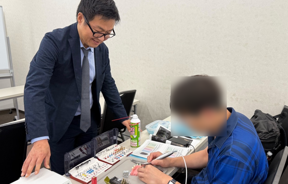 広島県で開催された歯科医師向けインプラントセミナーにて、院長中山が講師を担いました